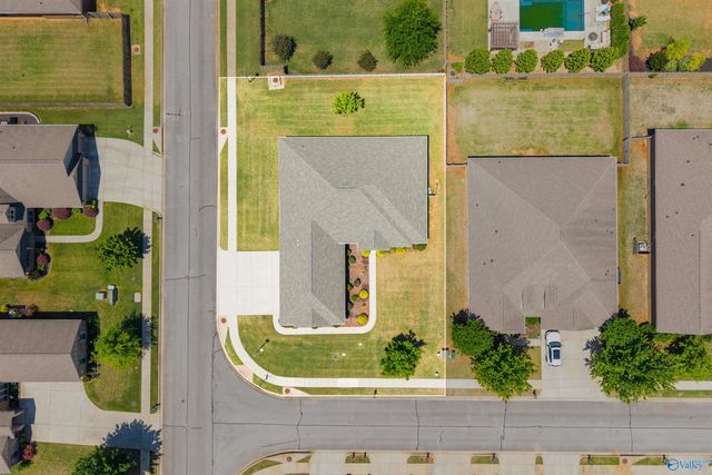 24 Winter King Drive SW, Huntsville, AL 35824