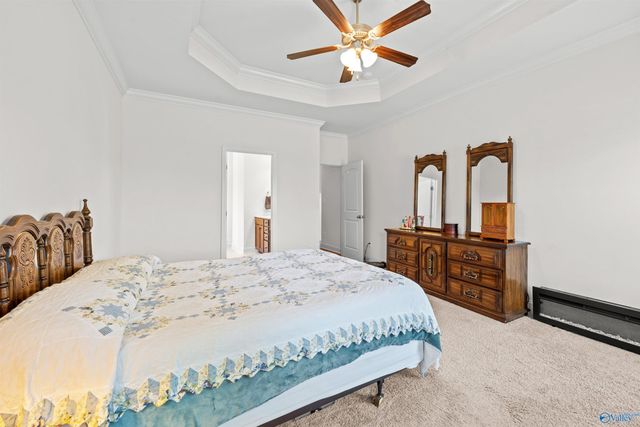 24 Winter King Drive SW, Huntsville, AL 35824