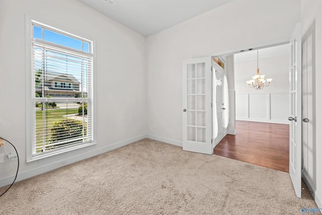 24 Winter King Drive SW, Huntsville, AL 35824