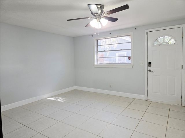 8204 N 13TH STREET, Tampa, FL 33604