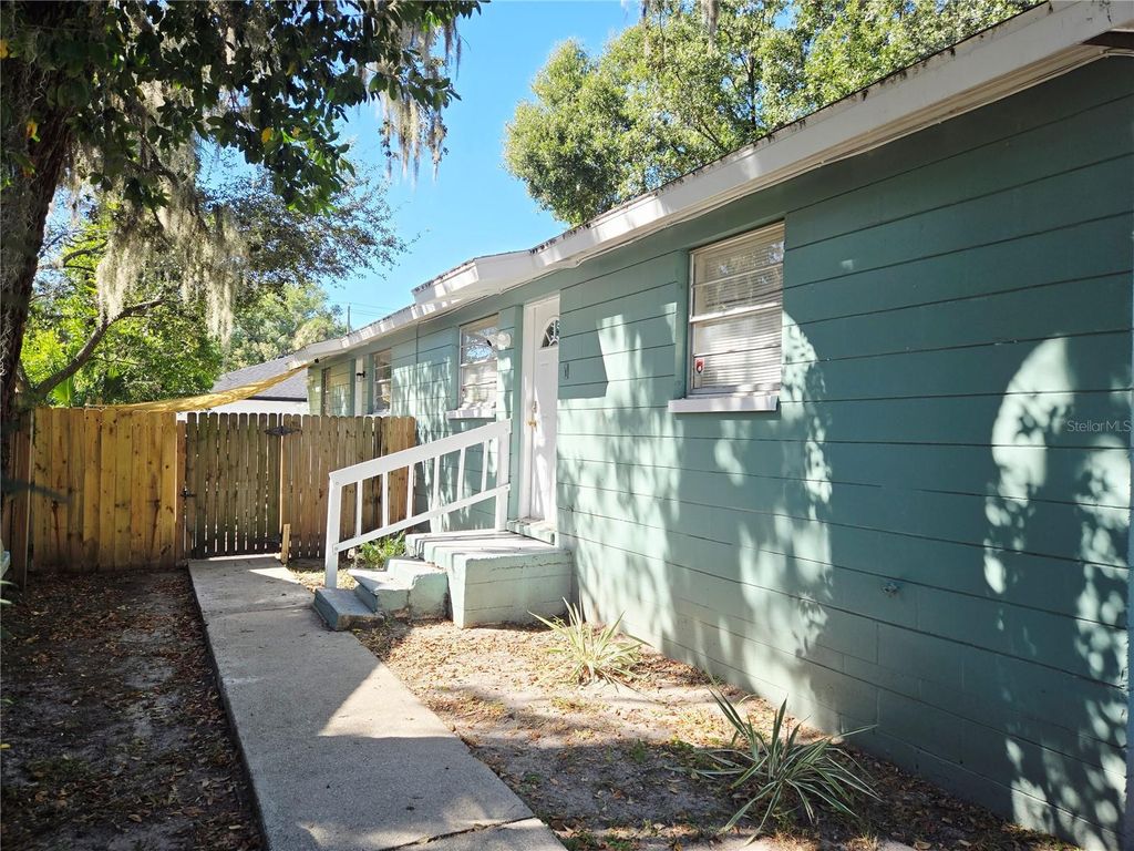 8204 N 13TH STREET, Tampa, FL 33604