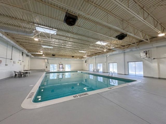 12 Strawberry Bank Rd 11, Nashua, NH 03062