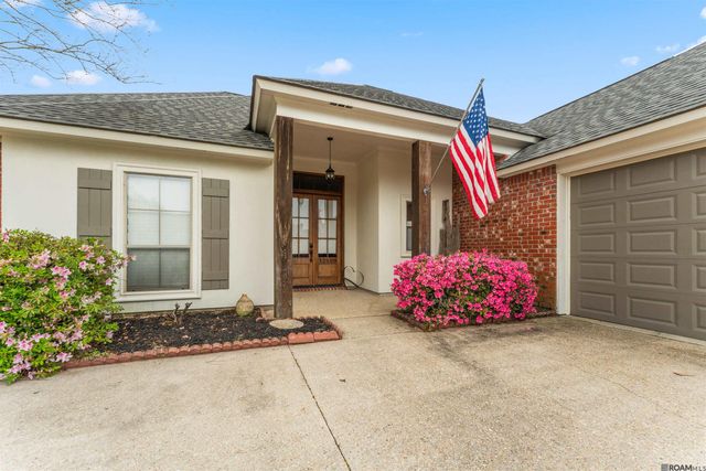 12490 Plantation Creek Dr, Geismar, LA 70734