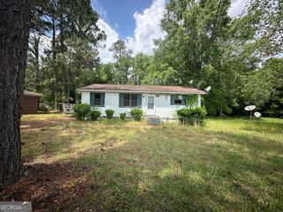 421 Vienna Circle, Fort Valley, GA 31030