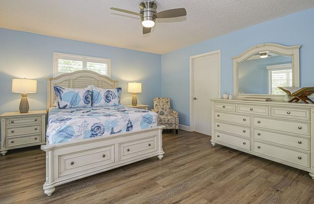 28 Vista Gardens Trail 105, Vero Beach, FL 32962