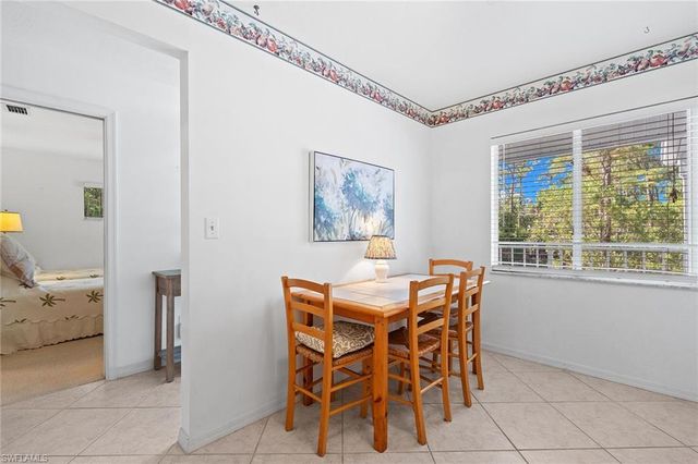 3581 County Barn RD 203, Naples, FL 34112