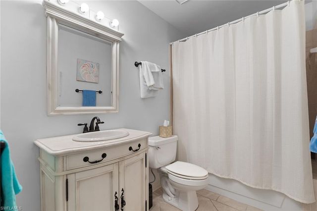 3581 County Barn RD 203, Naples, FL 34112