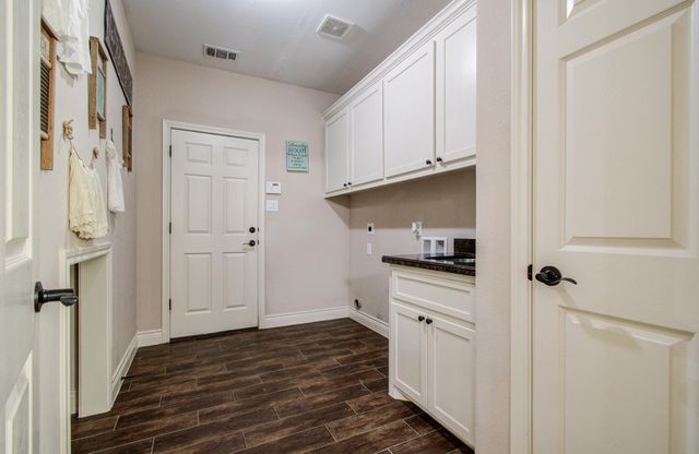 9107 Black Buck Lane, Conroe, TX 77303