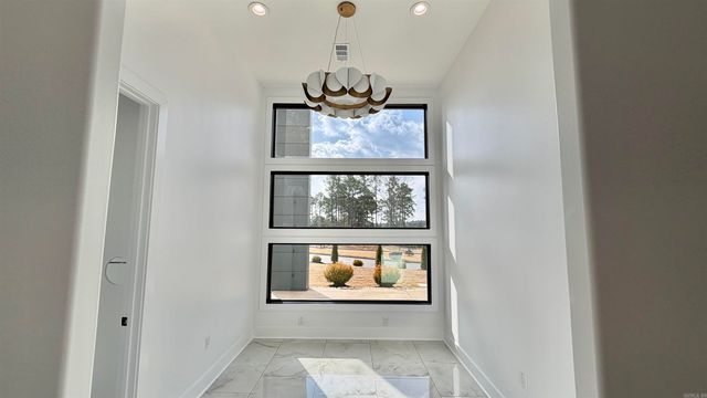 84 Orle Circle, Little Rock, AR 72223