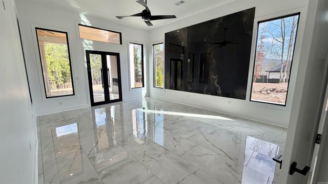 84 Orle Circle, Little Rock, AR 72223