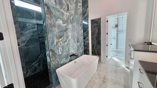 84 Orle Circle, Little Rock, AR 72223