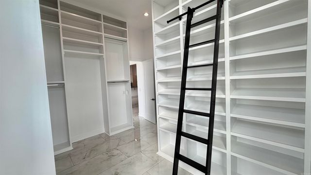 84 Orle Circle, Little Rock, AR 72223