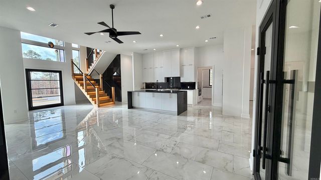 84 Orle Circle, Little Rock, AR 72223