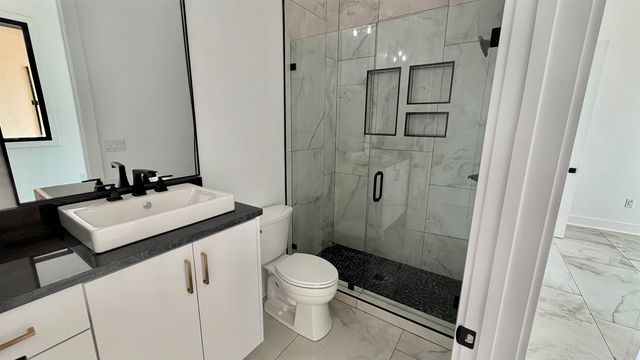 84 Orle Circle, Little Rock, AR 72223