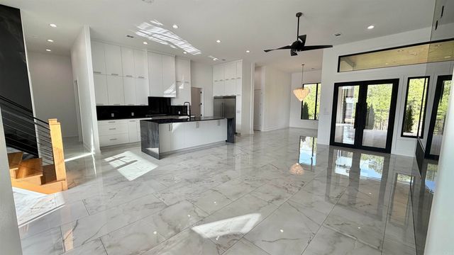 84 Orle Circle, Little Rock, AR 72223