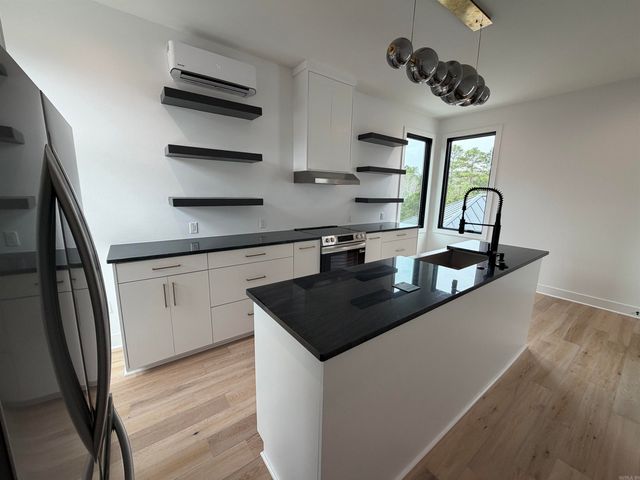 84 Orle Circle, Little Rock, AR 72223