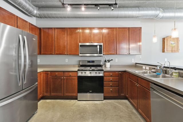 710 N 4th St W114, Minneapolis, MN 55401