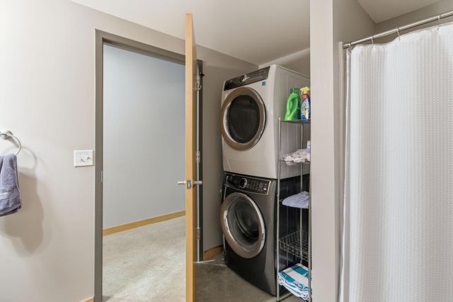 710 N 4th St W114, Minneapolis, MN 55401