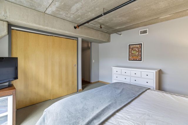 710 N 4th St W114, Minneapolis, MN 55401