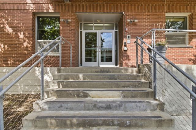 710 N 4th St W114, Minneapolis, MN 55401