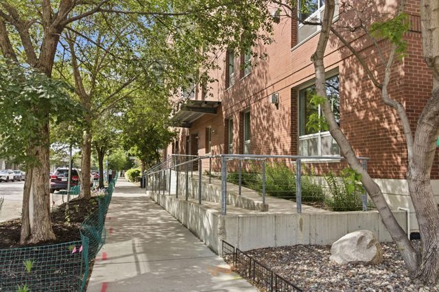 710 N 4th St W114, Minneapolis, MN 55401