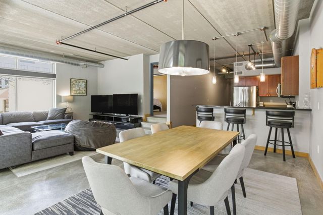 710 N 4th St W114, Minneapolis, MN 55401