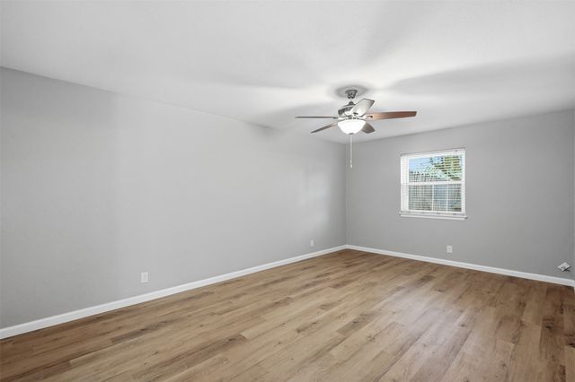 1401 Forest Edge Drive 8, Arlington, TX 76013