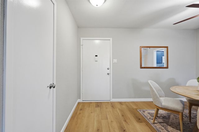 1401 Forest Edge Drive 8, Arlington, TX 76013