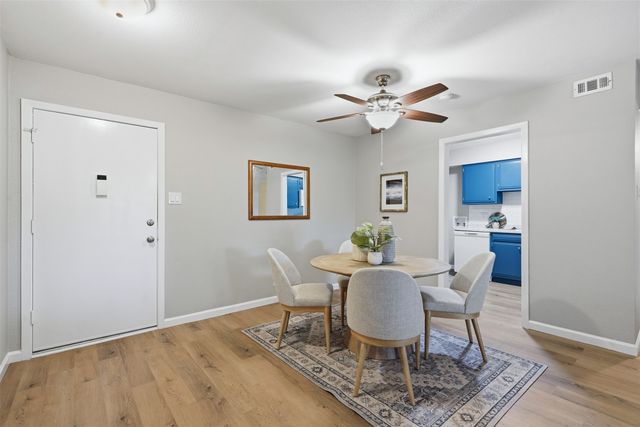1401 Forest Edge Drive 8, Arlington, TX 76013