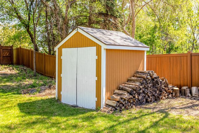 3625 115th Avenue NW, Coon Rapids, MN 55433