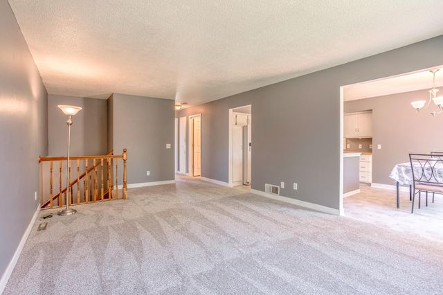 3625 115th Avenue NW, Coon Rapids, MN 55433
