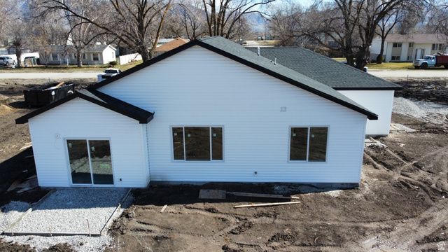 2305 N 3900 W, Corinne, UT 84307