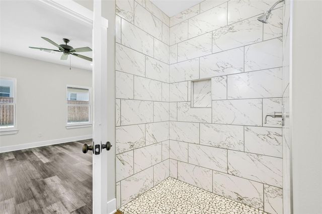 1807 Boxwood Drive, Sherman, TX 75092