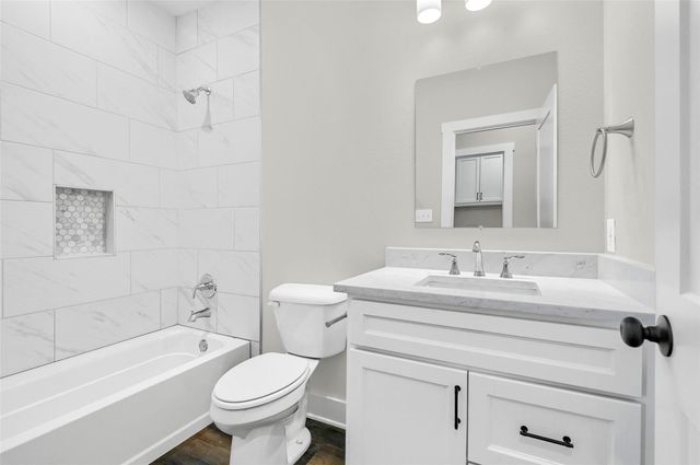 1807 Boxwood Drive, Sherman, TX 75092