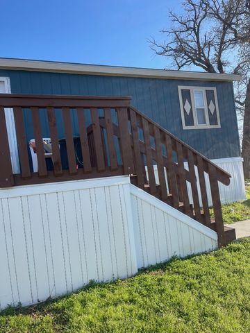 424 N Broadway Street 157, Joshua, TX 76058