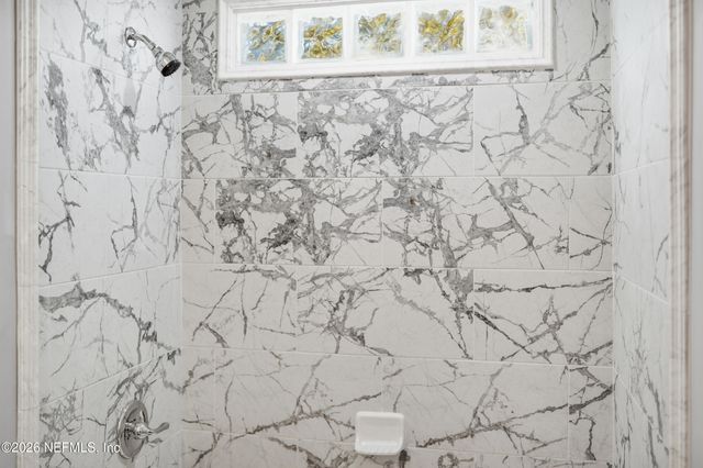 3084 PARENTAL HOME Road, Jacksonville, FL 32216