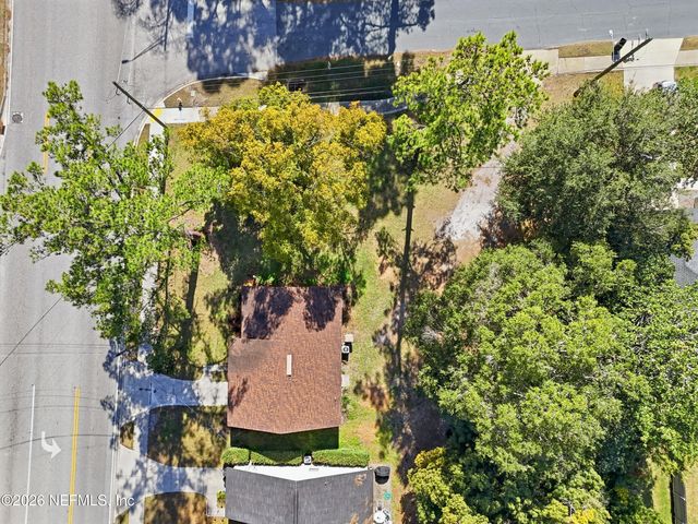 3084 PARENTAL HOME Road, Jacksonville, FL 32216