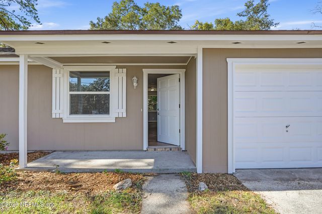 3084 PARENTAL HOME Road, Jacksonville, FL 32216