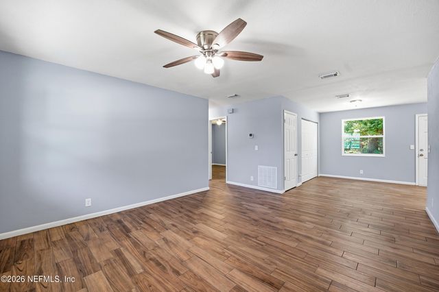 3084 PARENTAL HOME Road, Jacksonville, FL 32216