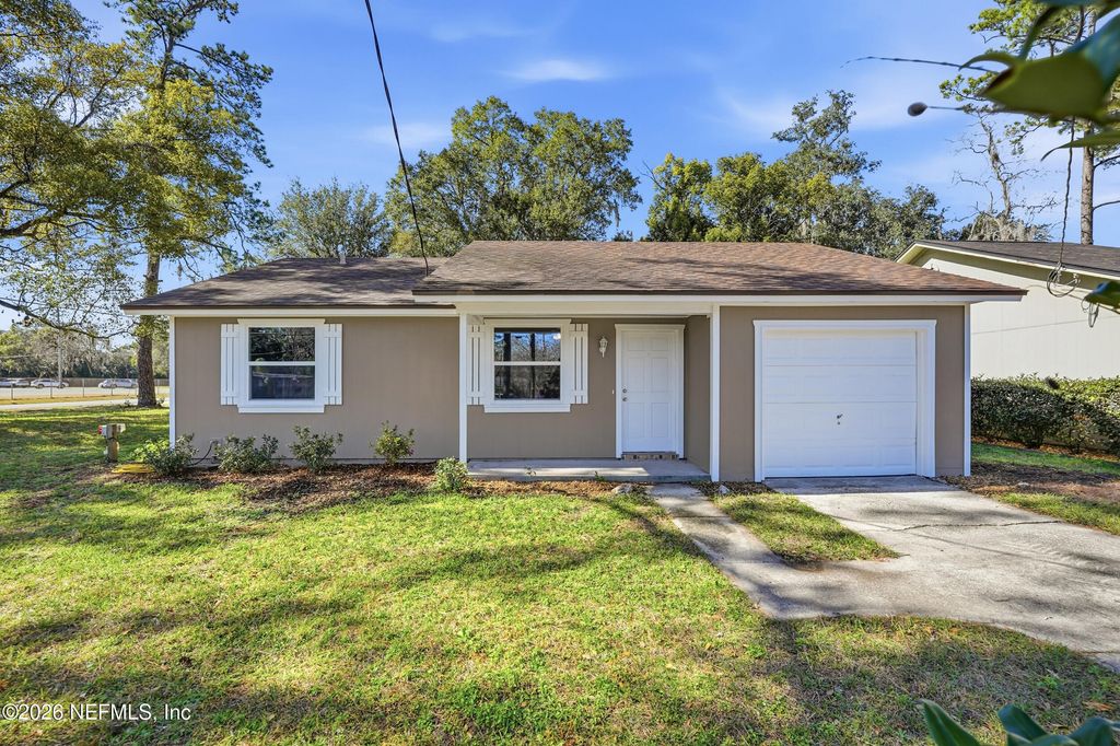 3084 PARENTAL HOME Road, Jacksonville, FL 32216