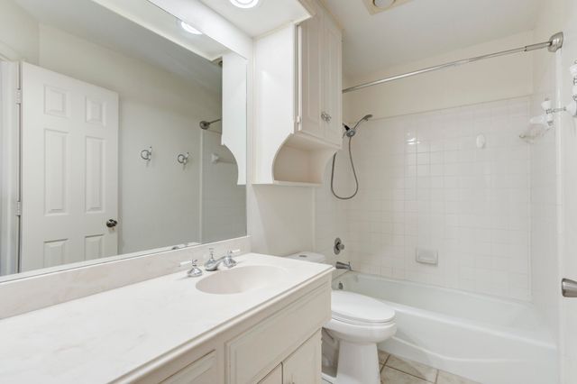 4718 Natchez Trace, Lubbock, TX 79424