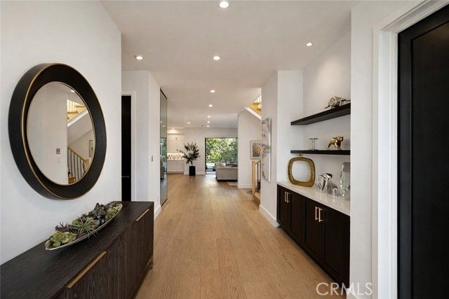 5510 Columbus, Sherman Oaks, CA 91411