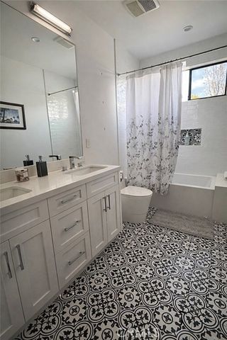 5510 Columbus, Sherman Oaks, CA 91411