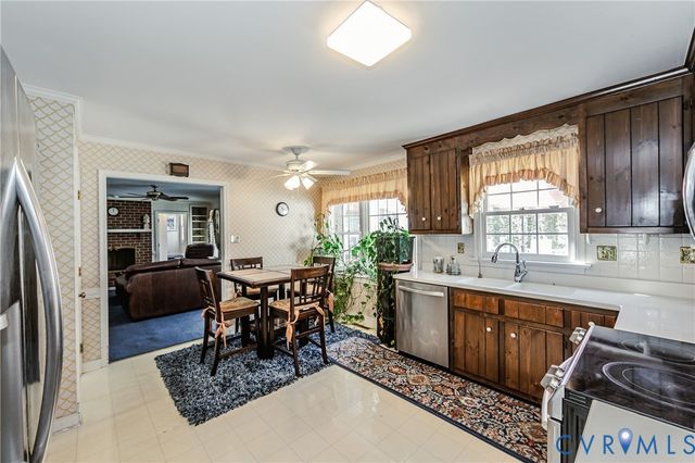 4212 Brixton Rd, Chesterfield, VA 23832