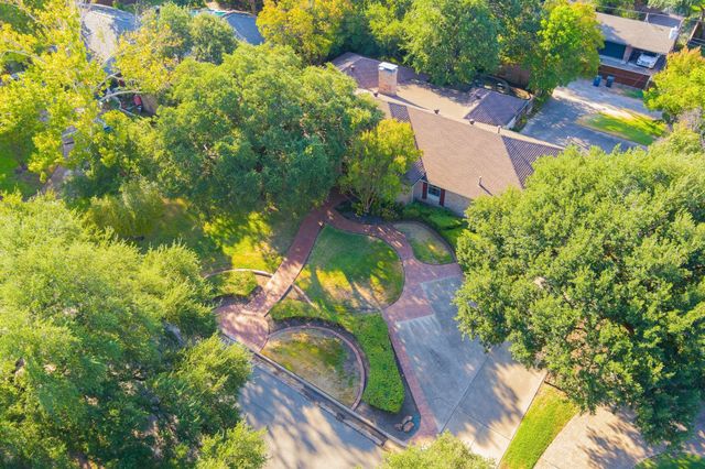 6950 Midcrest Drive, Dallas, TX 75254