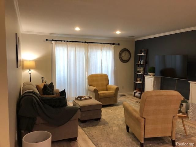 725 Randolph Street 218, Northville, MI 48167