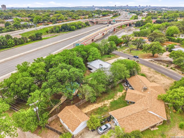 100 Northcrest, Castle Hills, TX 78213