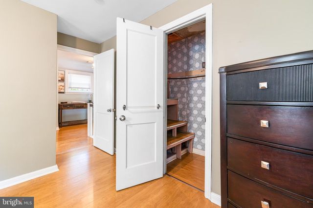 1910 MAPLEWOOD AVE, Abington, PA 19001
