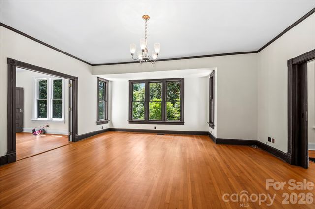 103 Hyde Avenue, Tryon, NC 28782