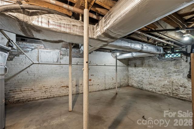 103 Hyde Avenue, Tryon, NC 28782